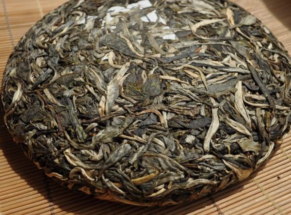 2010 Yunnan Sourcing Jing Gu Yang Ta Raw Pu-erh Tea Cake