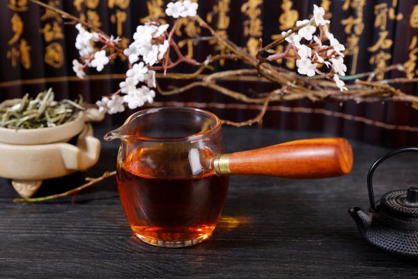 Wooden Handle Kyusu Cha Hai Pitcher with Yunnan Sourcing Logo