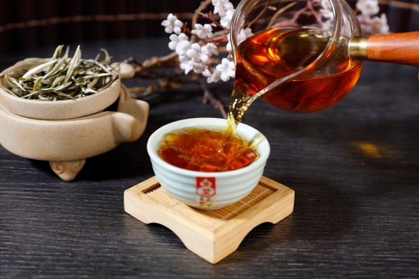 Wooden Handle Kyusu Cha Hai Pitcher with Yunnan Sourcing Logo