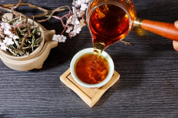 Wooden Handle Kyusu Cha Hai Pitcher with Yunnan Sourcing Logo