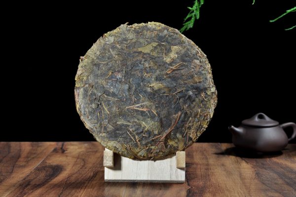 2000 Yi Wu Huang Pian Matured Leaves Raw Pu-erh Tea Cake