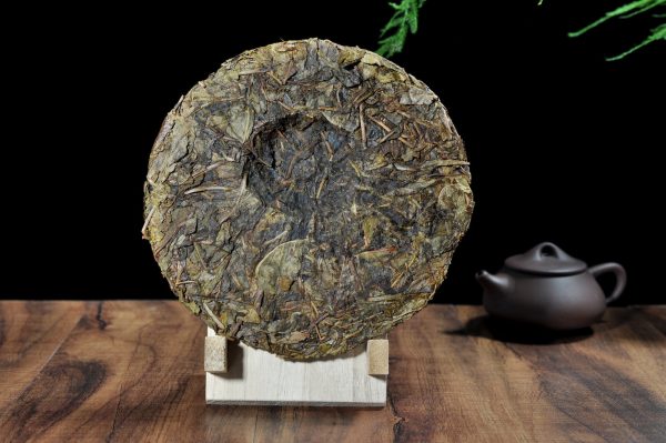 2000 Yi Wu Huang Pian Matured Leaves Raw Pu-erh Tea Cake